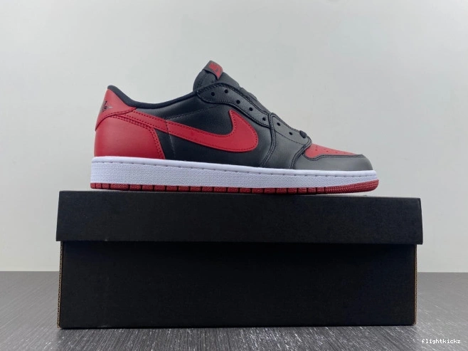 Air Retro Bred Low Jordan 705329-001 1 0714
